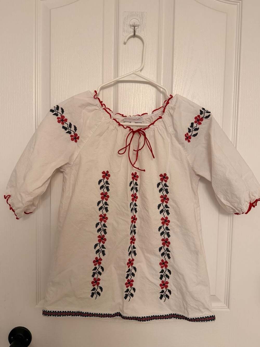 BOGO Romanian Girls Elf Bebe White Embroidered Floral Peasant Blouse